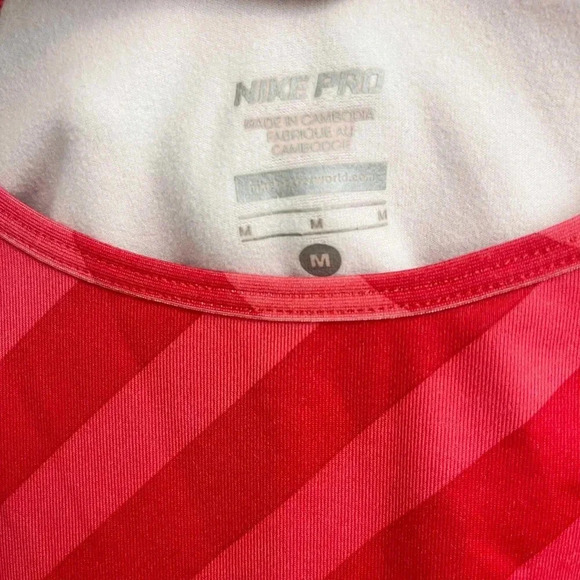 Nike Pro Dri Fit Hyperwarm Stripes Round Neck Long Sleeve T-Shirt Pink Medium - Picture 5 of 9